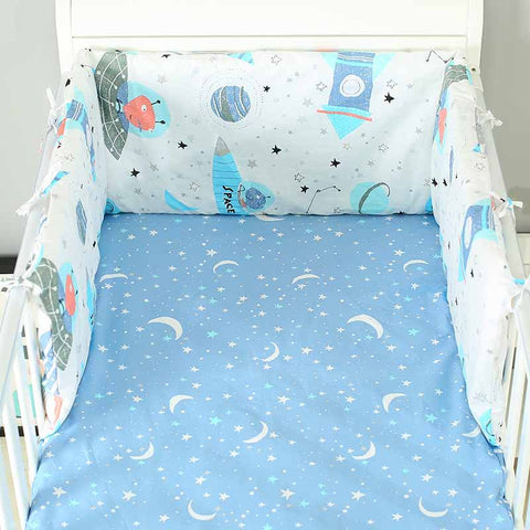 Nordic Stars Design Sides U-shaped Newborn Baby Crib